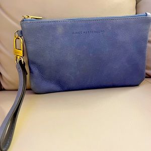 ❤️ charger bag for the traveling woman🌴leather blue💋🌴